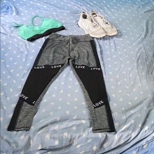 Love leggings size S